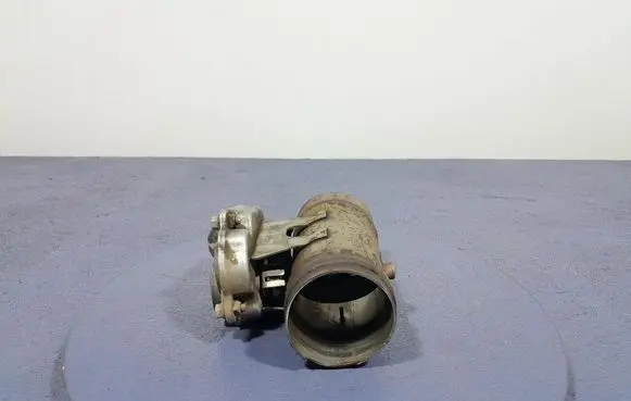 BMW X7 G07 Throttle body valve 8470060