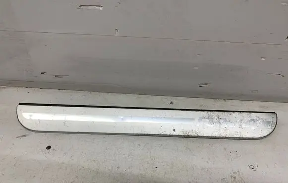 Toyota RAV 4 (XA30) Front sill trim cover 6791142030