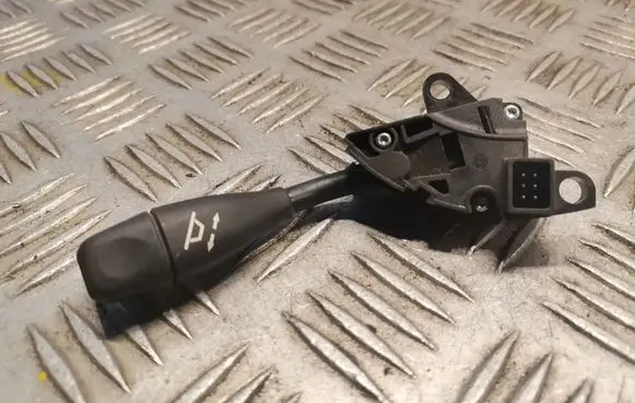 Mercedes-Benz C W203 Steering wheel adjustment handle/lever 
