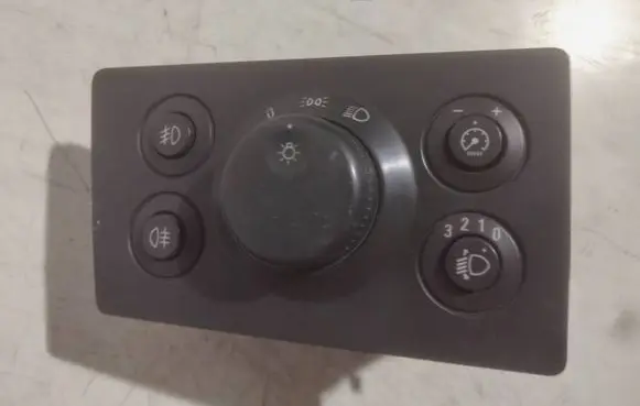 Opel Zafira B Light switch 13205865 0955 LK04060110