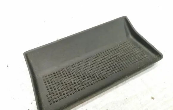 Volvo V50 Central console drawer/shelf pad 8686035 ET65180