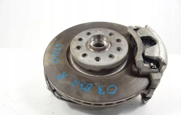 Audi Q3 F3 Front wheel hub spindle knuckle 5Q0407258C
