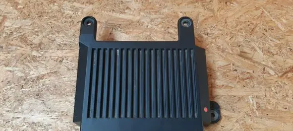 Volvo V70 Sound amplifier 31215613 31215659