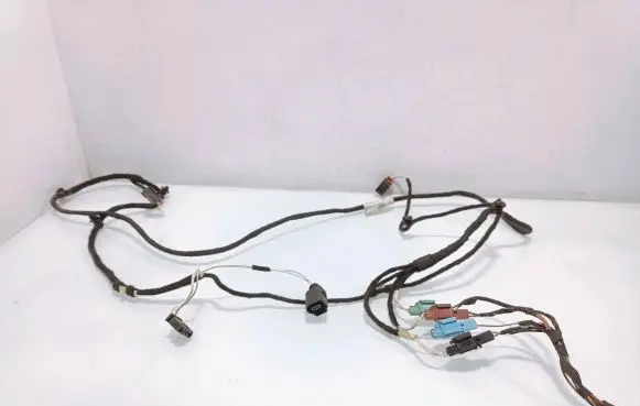 Volkswagen PASSAT B7 Tailgate/trunk wiring harness 3AE971147B