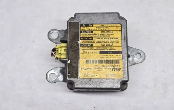 Toyota Carina T190 Airbag control unit/module 8917005010C 1032469D