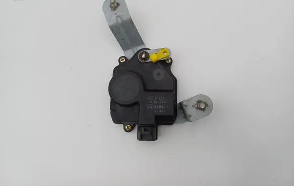 Hyundai Getz Tailgate boot lock/latch motor 957501C000