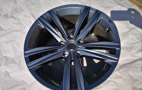 Volkswagen Arteon R18 alloy rim 3G8601025N