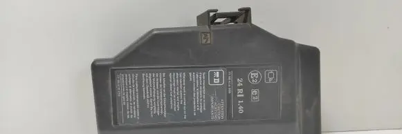 Renault Megane I Fuse box cover 7700416250