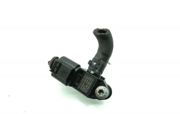 Volkswagen PASSAT B8 Sensor 0281006222