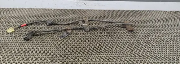 Hyundai i40 Rear ABS sensor wiring 597963Z000 507060Z000