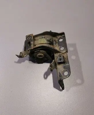 Toyota Corolla Verso AR10 Gearbox mount