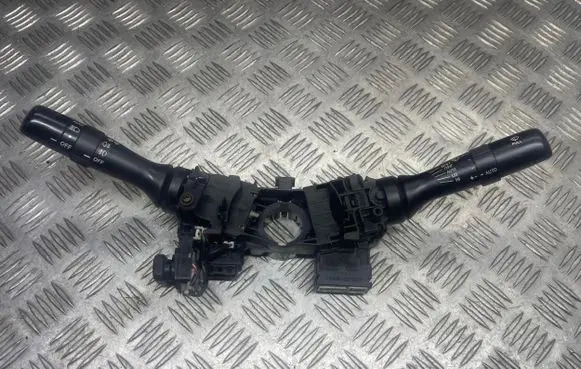 Lexus IS 220D-250-350 Wiper turn signal indicator stalk/switch 30310 17F111