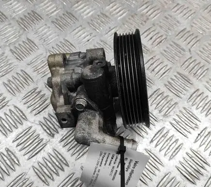 KIA Sportage Power steering pump 571002E300
