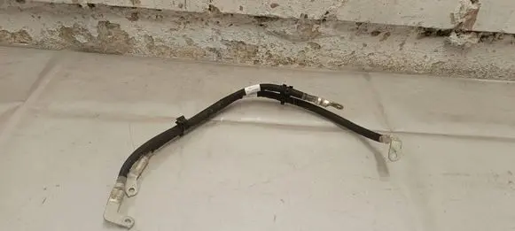Mercedes-Benz E W214 Positive cable (battery) 
