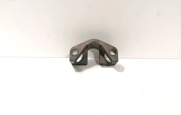 BMW 7 E65 E66 Fuel Injector clamp holder