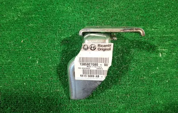 Fiat Ducato Front door upper hinge 1385927080