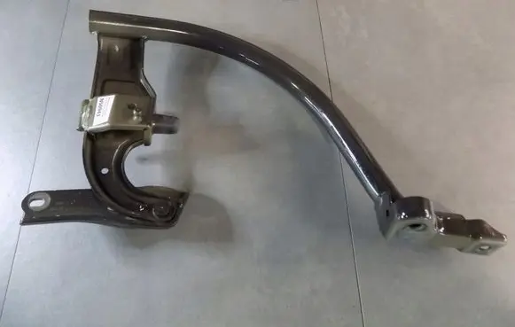 Volkswagen PASSAT B8 Tailgate/trunk/boot hinge 3G5827301A