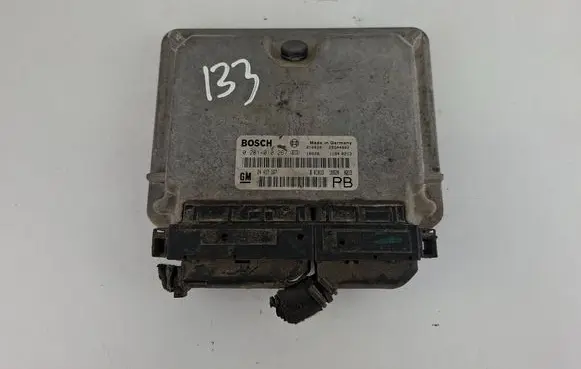 Opel Zafira A Engine control unit/module 24417167 0281010267