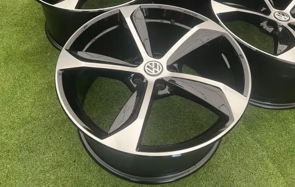 Audi A8 S8 D3 4E R19 alloy rim 