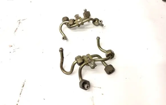 BMW 3 E46 Fuel injector supply line/pipe 