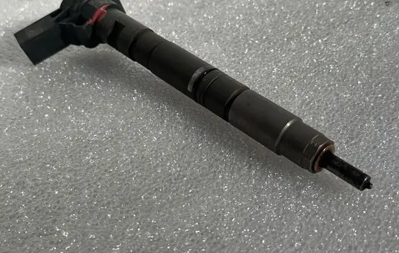 Audi A4 S4 B8 8K Fuel injector 03L130277 0445116 081007