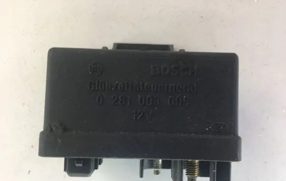 Fiat Ulysse Glow plug pre-heat relay 0281003005