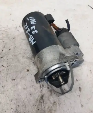 Mercedes-Benz E W212 Starter motor 055513 A557062