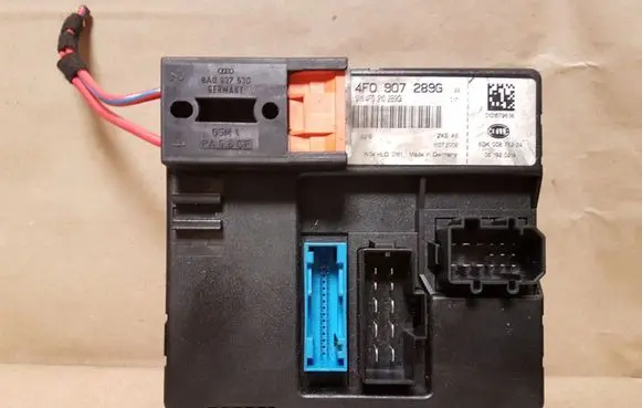 Audi A6 S6 C6 4F Comfort/convenience module 4F0907289G 4F0910289G