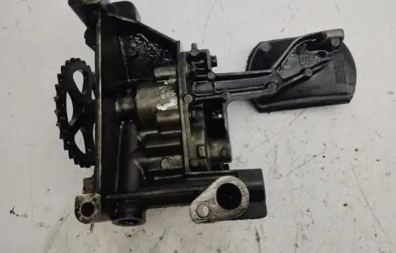 Peugeot 508 Oil pump 9431291021