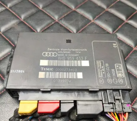 Audi A4 S4 B6 8E 8H Comfort/convenience module 8H0959433F 00002734C3 01399732