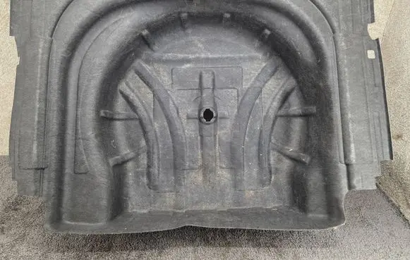 Seat Leon (5F) Spare wheel section trim 5F9863463 40620339