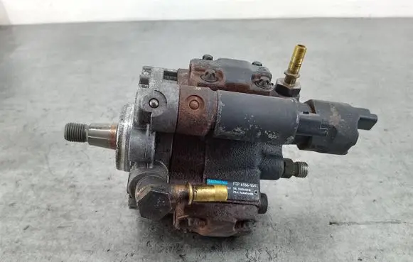 Peugeot Partner Fuel injection high pressure pump 9636818480