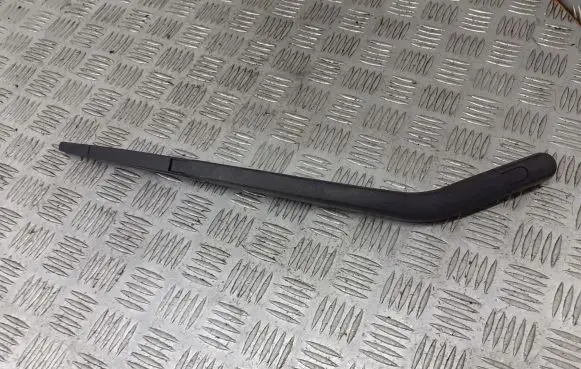 Hyundai i20 (PB PBT) Rear wiper blade arm BRAK