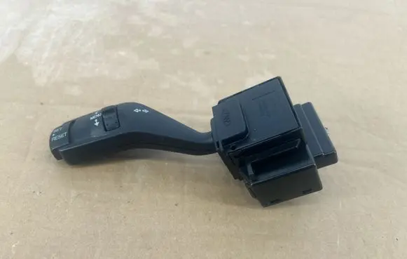 Ford Kuga I Indicator stalk 17D9401