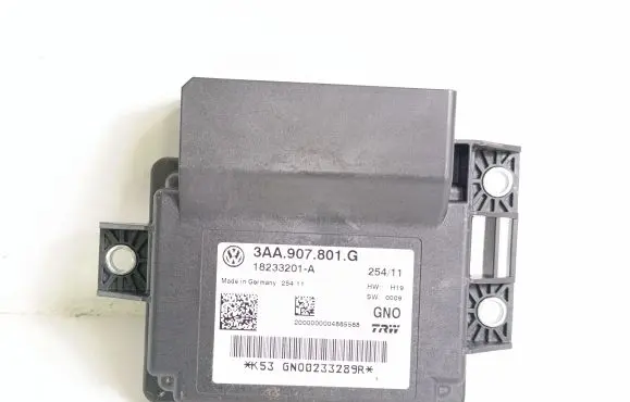 Volkswagen PASSAT B7 Other control units/modules 3AA907801G 18233201A