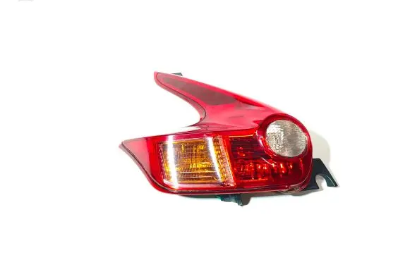 Nissan Juke I F15 Rear/tail lights W215W