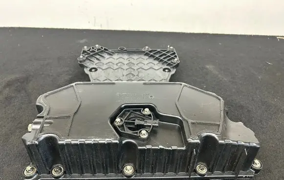 Mercedes-Benz C W204 Oil sump A6510100328