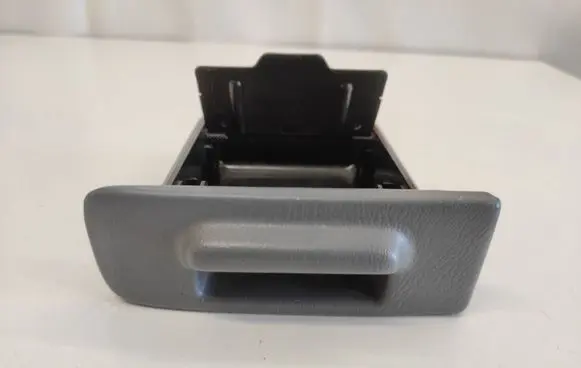 Honda CR-V Car ashtray