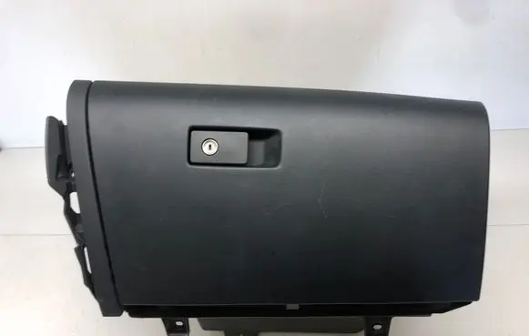 Volvo XC60 Glove box set 30755651