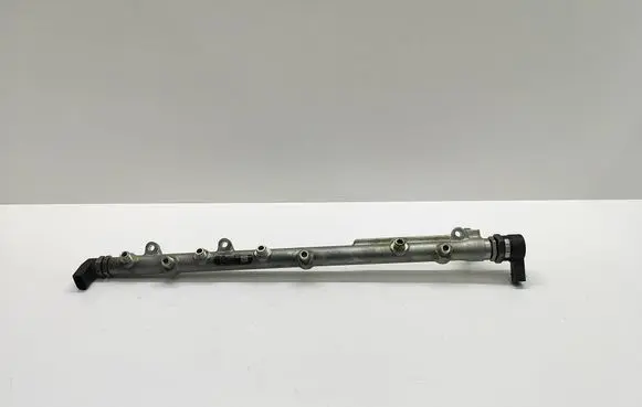 BMW 5 E60 E61 Fuel main line pipe 7795514 0445216015 080461L5