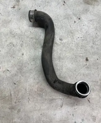 Mercedes-Benz E W211 Engine coolant pipe/hose A2115015432