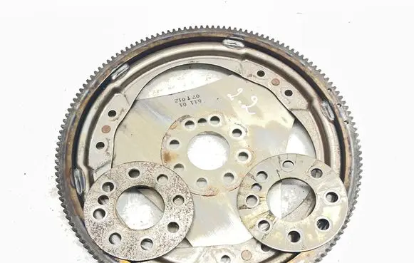 Mercedes-Benz C W203 Flywheel 6110320147