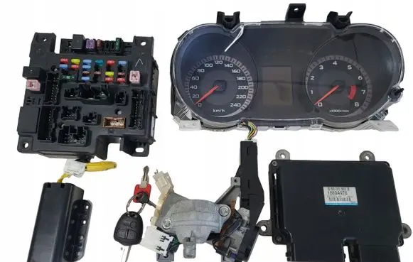 Mitsubishi Lancer X Engine ECU kit and lock set 8610A976