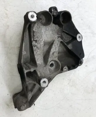 Alfa Romeo Giulietta A/C compressor mount bracket 55225455