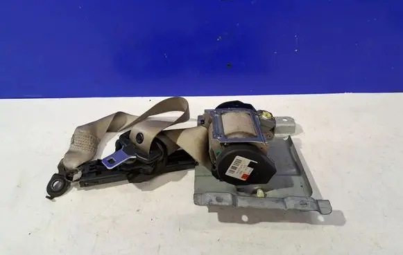 Mercedes-Benz R W251 Front seatbelt A2518680331 603372200