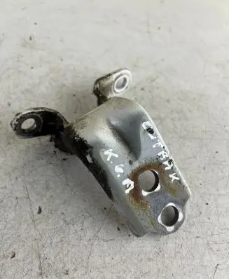 Subaru Outback Rear door lower hinge