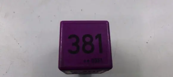 Skoda Superb B5 (3U) Other relay 431951253G