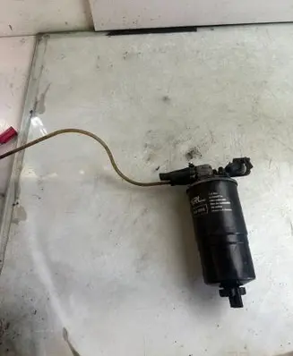 Audi 80 90 S2 B4 Fuel filter housing 234