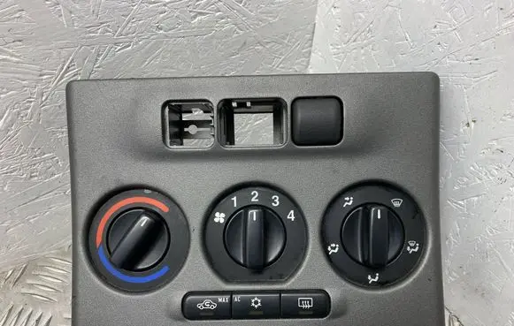 Opel Zafira A Climate control unit 90673043 90673 445043