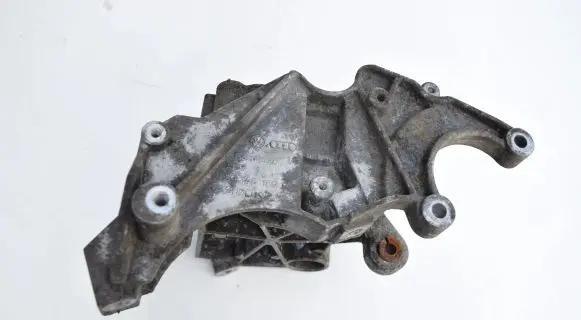 Audi A4 S4 B7 8E 8H Engine mounting bracket 059145169P